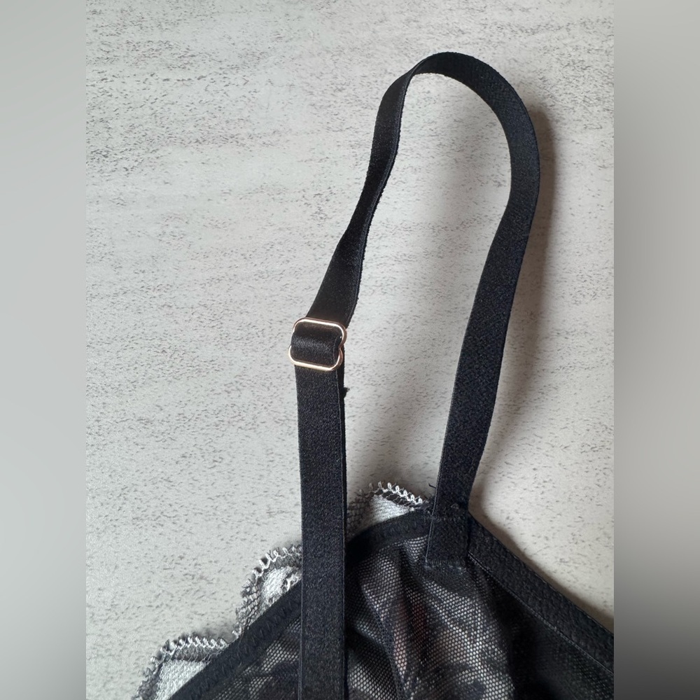 NWOT Savage X Fenty Unlined Floral Embroidered Black Bralette - Picture 7 of 8